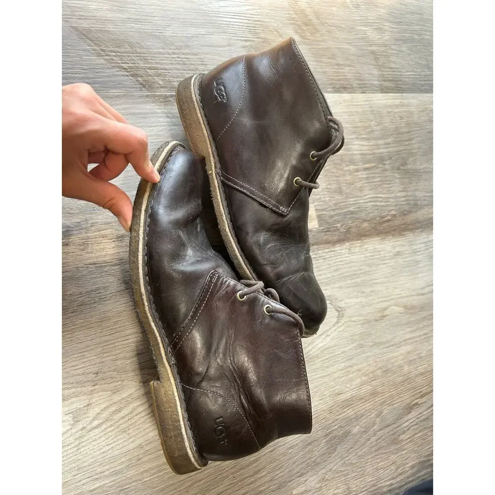 UGG Leighton Men's Chukka Boots Brown Leather Desert Ankle Boots casual luxury